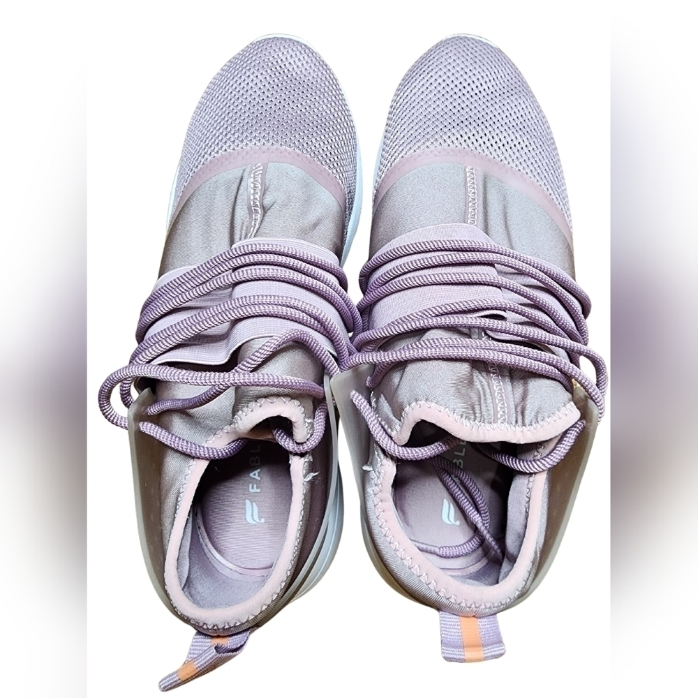 Fabletics Primo II Performance Lavendar Sneakers, Size 10 - Picture 7 of 7